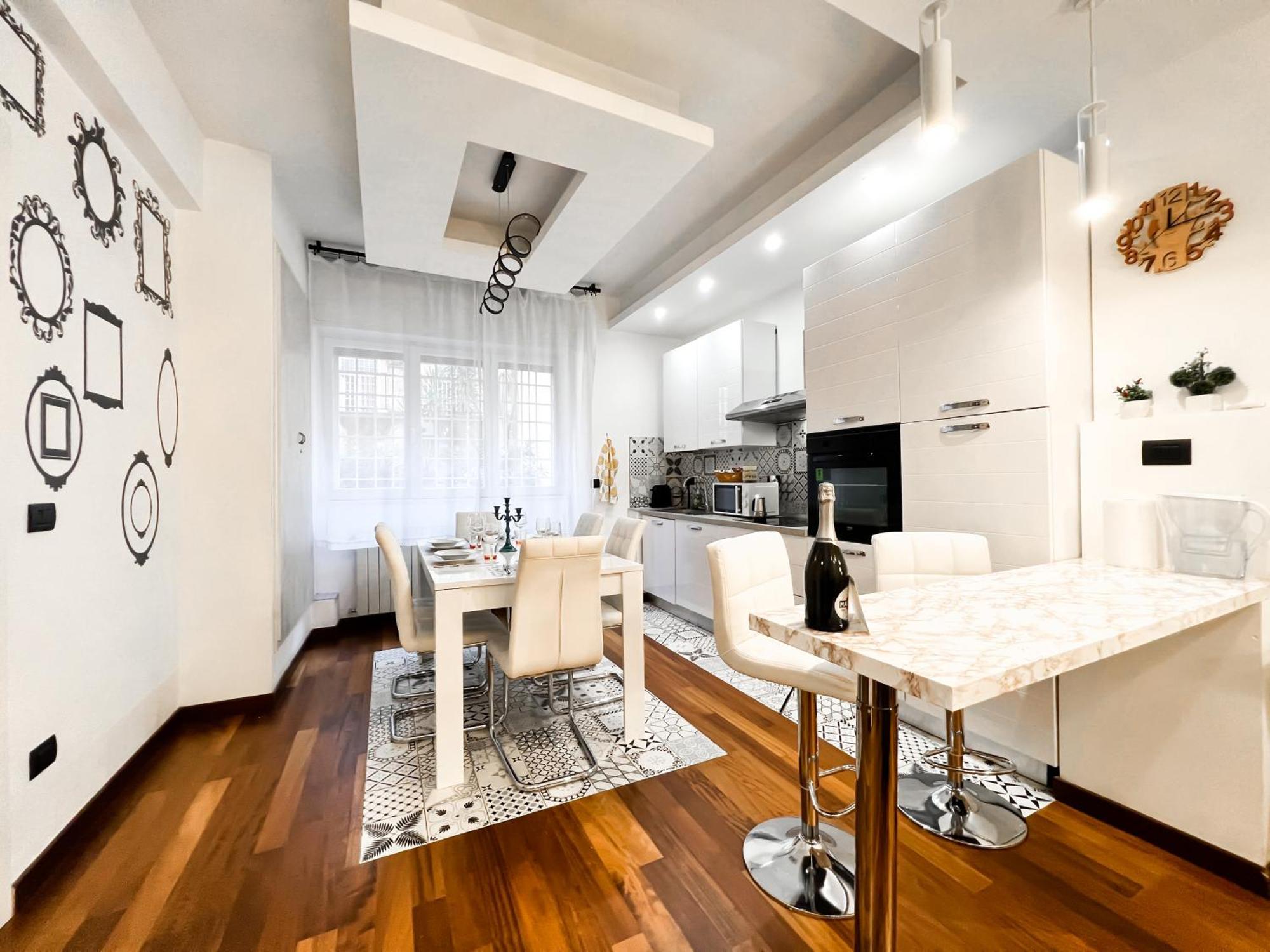 Unique House - 3 Bedrooms & 2 Bathrooms With 4 Beds - 100 Meters To The Metro A Řím Exteriér fotografie
